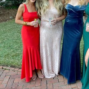 Red maxi Gianni Bini dress size 2